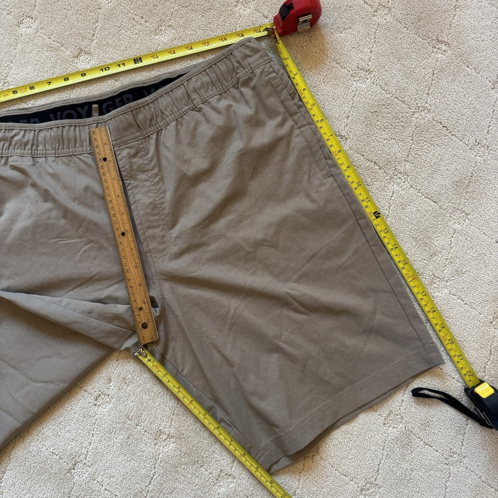NWT VOYAGER Men's Sz:XXL 50+ UV Protection Stretch Travel Shorts Pull on Khaki - Picture 8 of 9